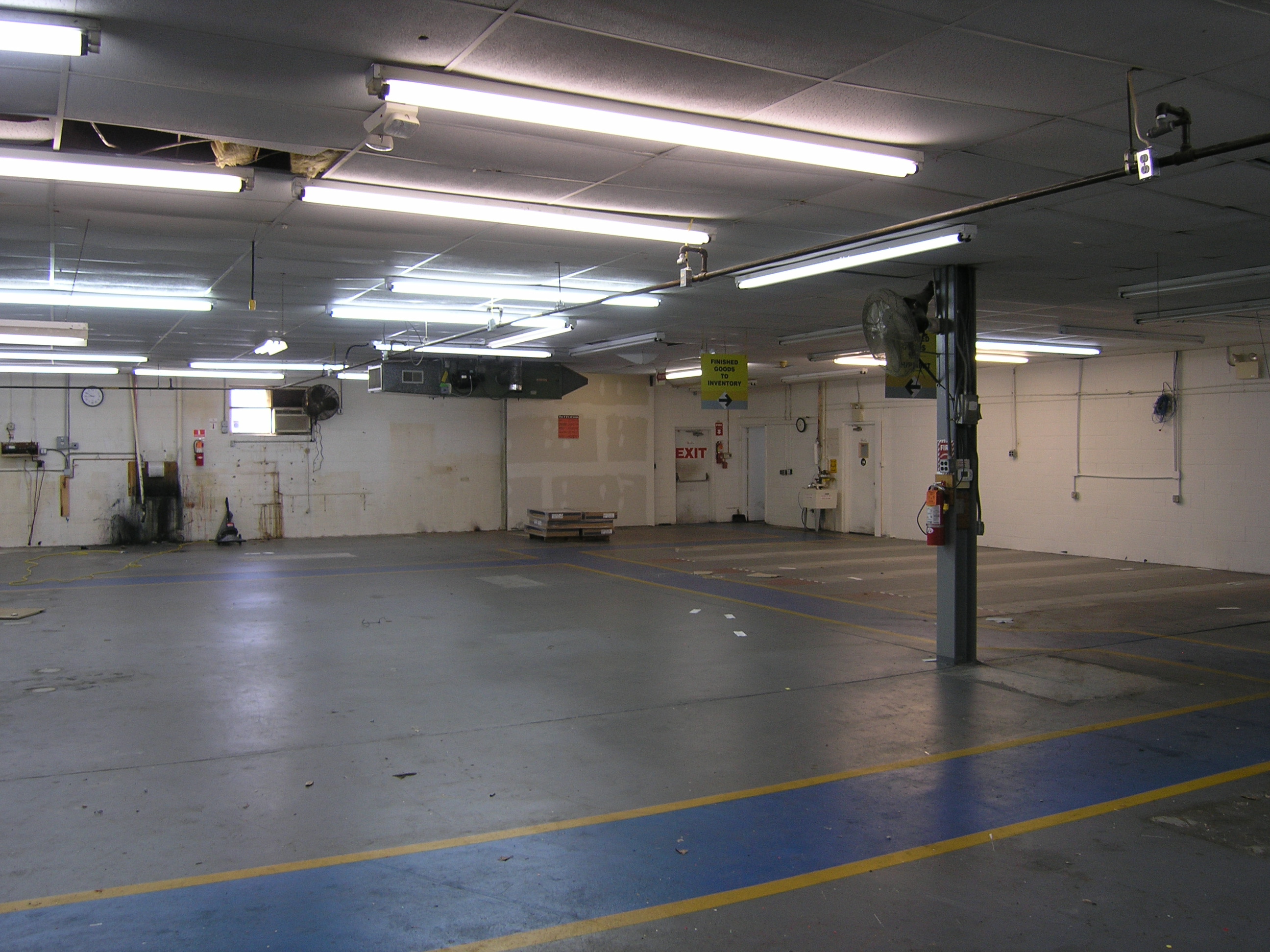 Industrial BuildingLease Penn's Grant Realty Corporation